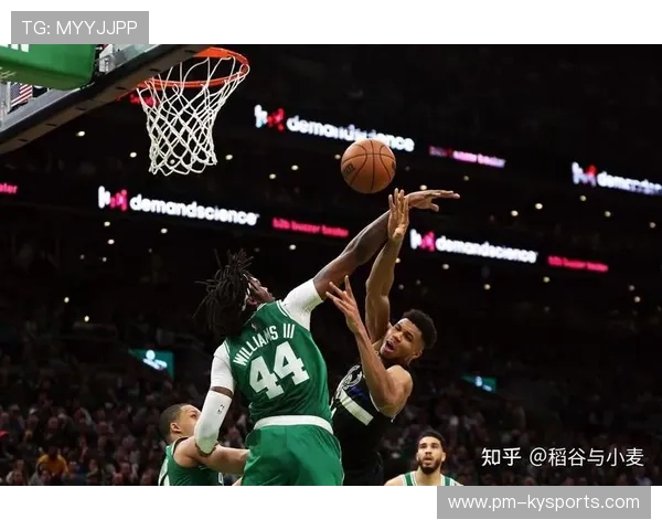 在“逆转”战役中，蒂伊多次用“攻防转换”帮助球队稳住局面！